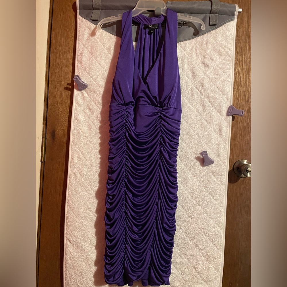 Ladies dress.